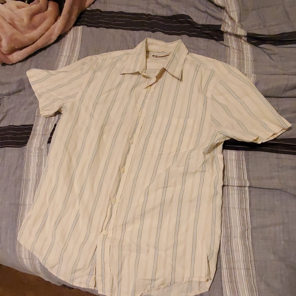 Express Mens short sleeve shirt